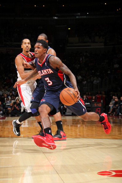 不给她们翻 不给她们翻